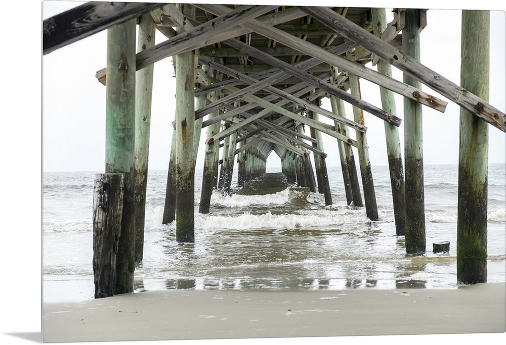 USA, North Carolina, Wilmington, Oceanic Pier
