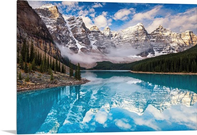 Moraine Lake, Banff National Park, Alberta, Canada