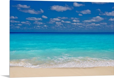 Turquoise water and soft beaches create a paradise at Cancun, Mexico