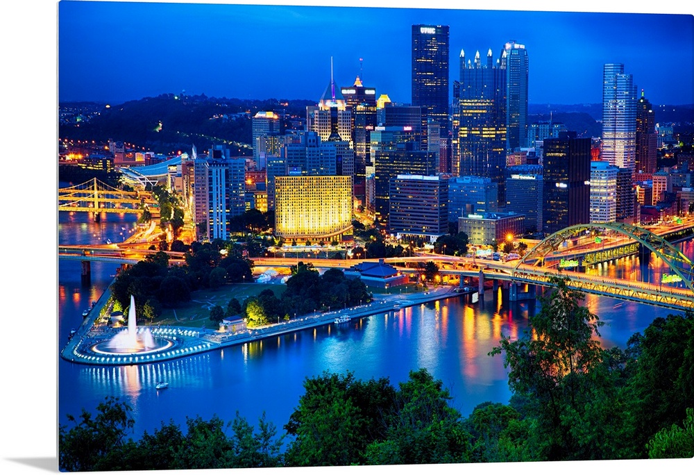 Pittsburgh Downtown Night Scenic View.