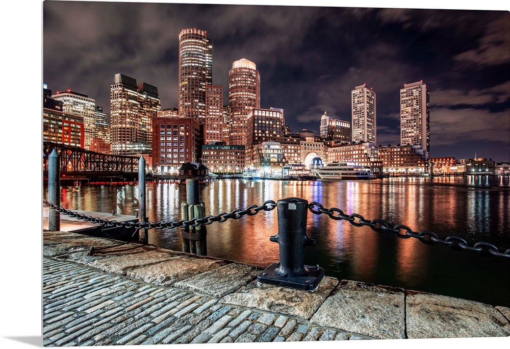 Photo of Boston city skyline and waterfront from the view of the Harborwalk.