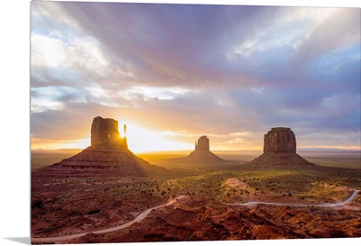 Sunrise At The Mittens And Merrick Buttes In Monument Valley, Arizona