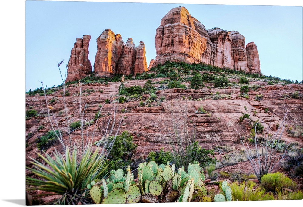 View of Cathedral Rock from Templeton Trail in Sedona, Arizona.