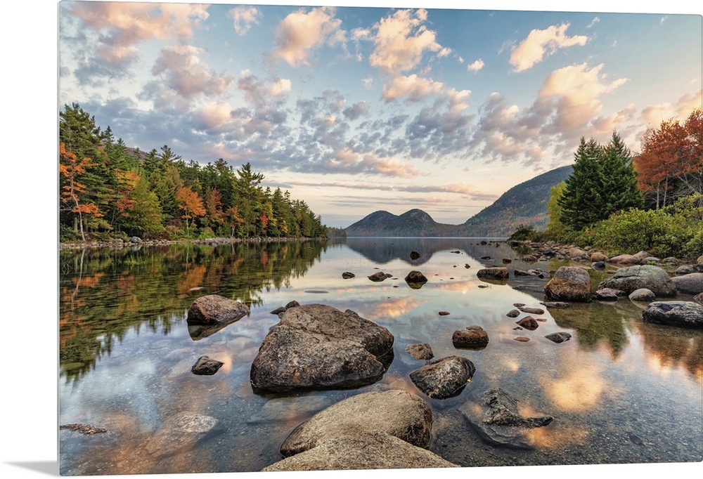 Fall color at Jordan Pond in Acadia National Park
