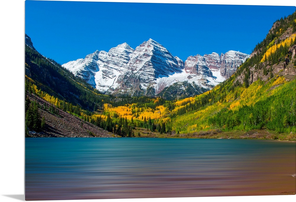 Maroon Bells in Autumn, Colorado.