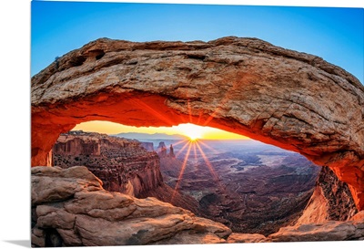 Sunrise At Mesa Arch