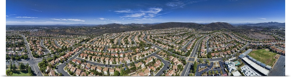 Suburbia - This is suburban Santa Fe Hills in San Marcos, California, USA. San Marcos is in North County San Diego.