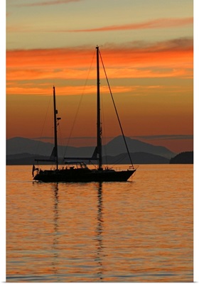 A sailboat is anchored for the night in the Gulf Islands of British Columbia