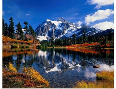 Autumn Foliage Surrounding Picture Lake, North Cascades National Park, Washington State