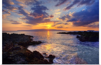 Beautiful Sunset At Maui Wai Or Secret Beach, Makena, Maui, Hawaii