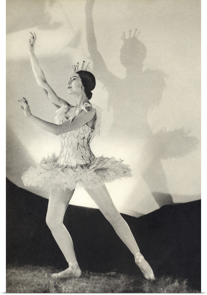 Dame Margot Fonteyn De Arias, 1919-1991, British Prima Ballerina Assoluta, From The Book "Footnotes To The Ballet," Publis...