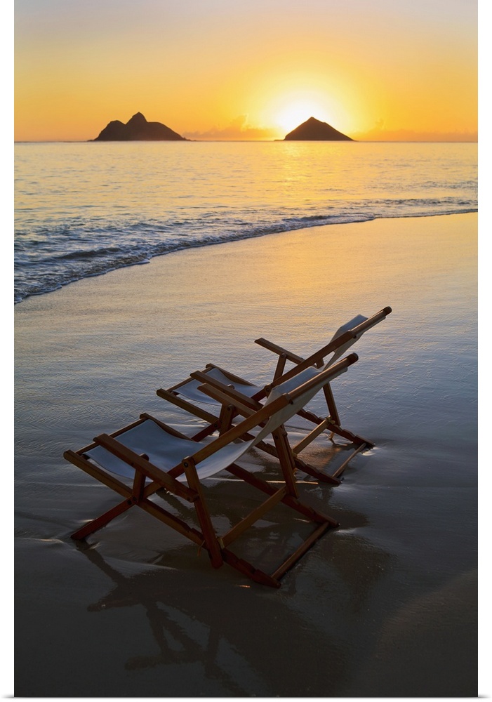 Hawaii, Lanikai, Empty Beach Chair At Sunset