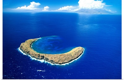 Hawaii, Maui, Aerial Overview Of Molokini Crater