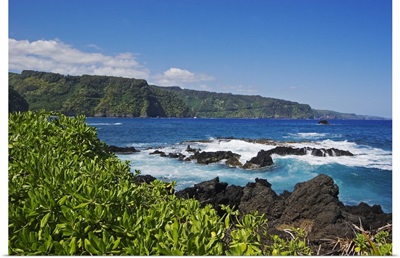 Hawaii, Maui, Keanae Peninsula, View Of Northern Coast Along The Road To Hana