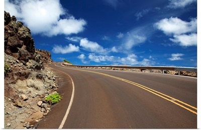 Hawaii, Maui, Open road and blue skies on the West Side
