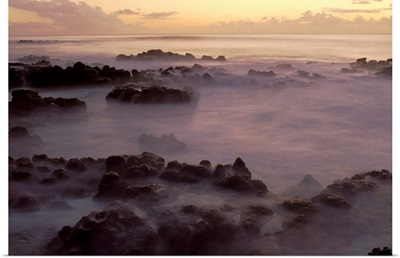 Hawaii, Molokai, Kau Poa Beach, Lava Rocks In Foggy Layer In Pale Sunrise
