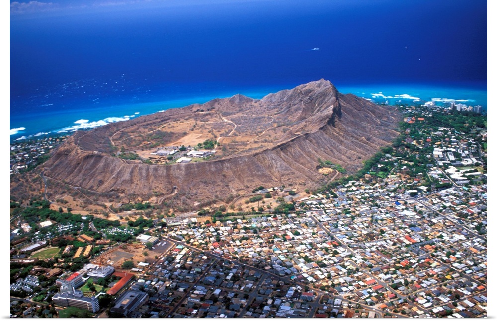 Hawaii, Oahu, Aerial View Of Diamond Head And Waikiki With Coast