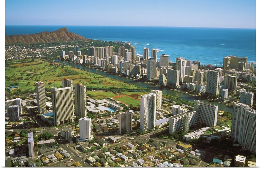Hawaii, Oahu, Aerial View Of Diamond Head, Waikiki And Golf Course