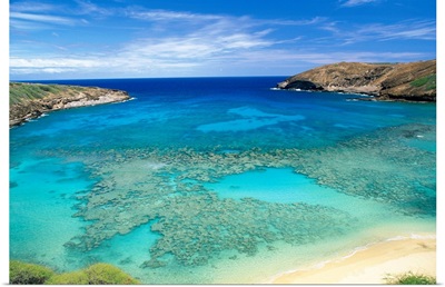 Hawaii, Oahu, Hanauma Bay State Park, View From Above Looking In