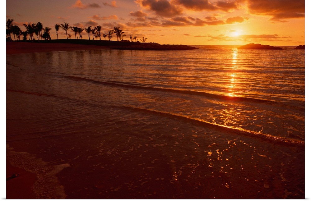 Hawaii, Oahu, Ko'olina Resort, Sunset Over Ocean