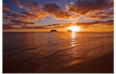 Hawaii, Oahu, Lanikai Beach At Sunrise