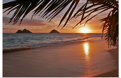 Hawaii, Oahu, Lanikai, Early Morning With The Mokolua Islands In The Distance