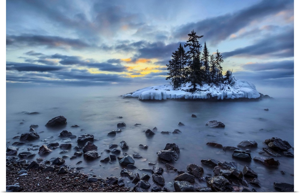 Island in Lake Superior at sunrise; Grand Marais, Minnesota, United States of America