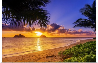Lanikai Beach With A View Of The Mokulua Islands Off The Coast, Oahu, Hawaii