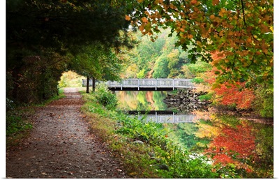 New England, Massachusetts, Blackstone Valley, Pathway And Bridge Near River