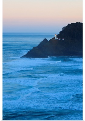 Oregon, USA, Heceta Head Lighthouse At Morning Light