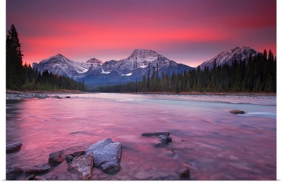 Rocky Mountains, Athabasca River, Jasper National Park, Jasper, Alberta, Canada
