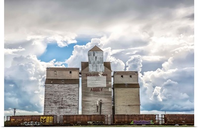 Rural grain elevator, Saskatchewan, Canada