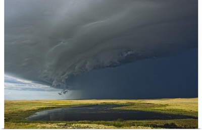 Shelf cloud with thunderstorm over Grasslands National Park, Saskatchewan