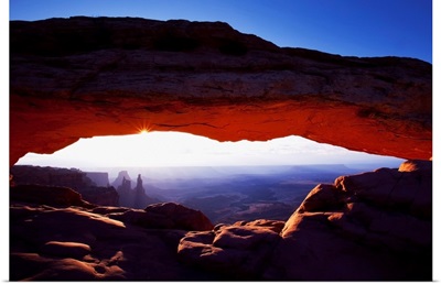 Sunrise At Mesa Arch, Utah