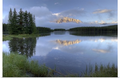 Two Jack Lake, Banff National Park, Alberta, Canada