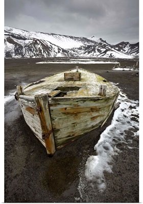 Water Boat Ruins, Whalers Bay On Deception Island, Washington, USA