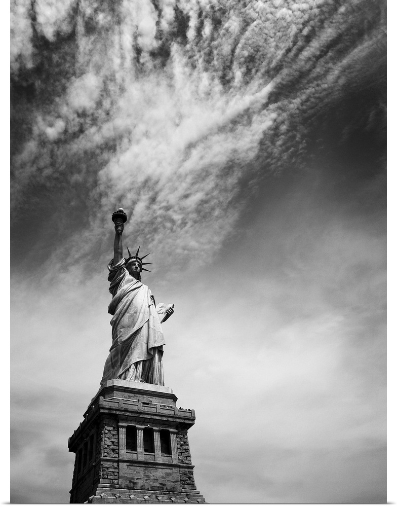 NYC Miss Liberty, black and white photographystatue of liberty