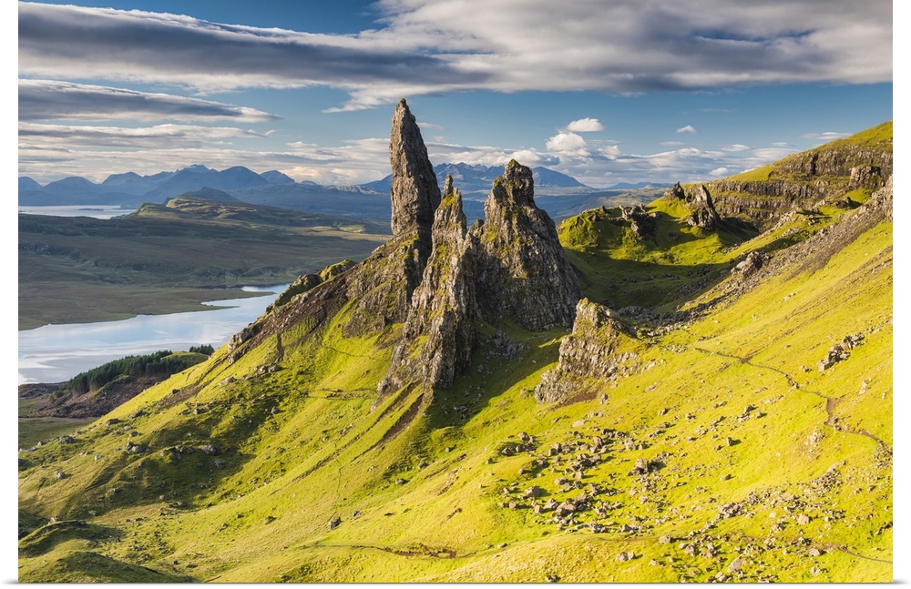 A photograph of the Isle of Skye in Scotland.