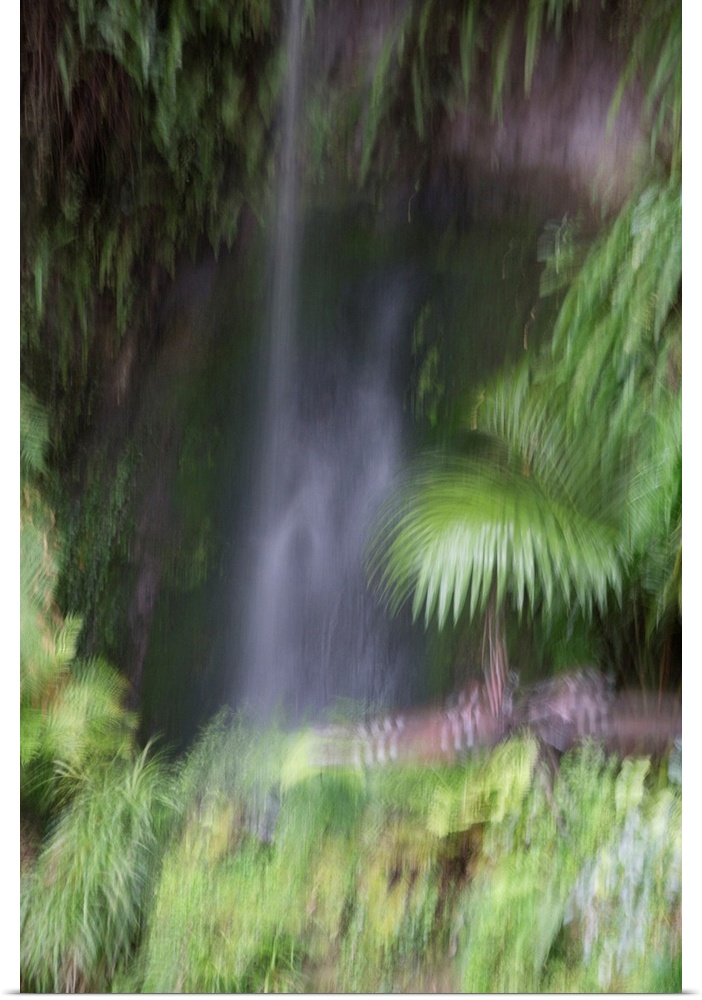 Impressionist photograph of a waterfall in the Eden garden.
