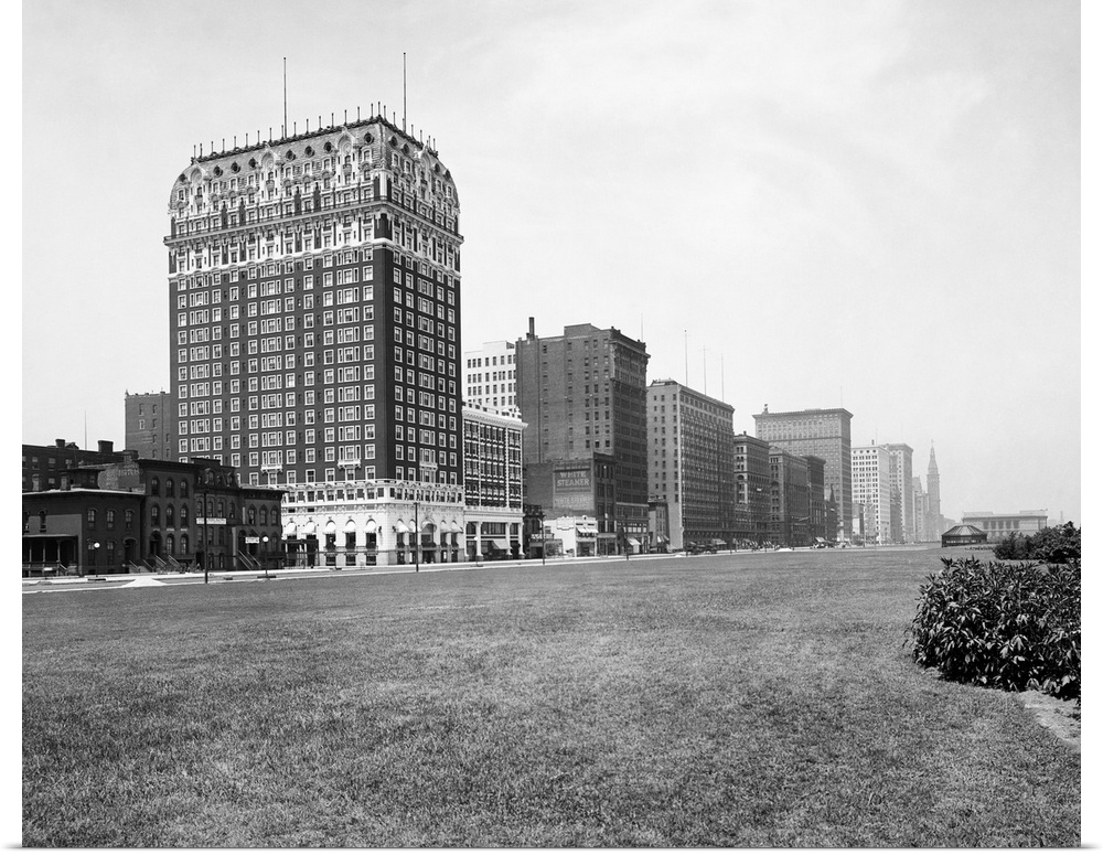 Vintage photograph of Michigan Avenue and Grant Park, Chicago, Illinois