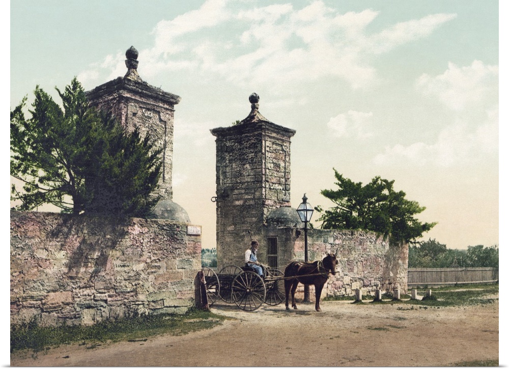 Vintage photograph of Old City Gate, St. Augustine, Florida