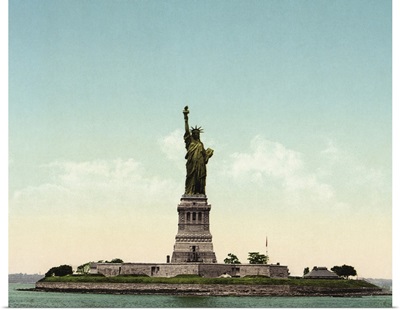 Vintage photograph of Statue of Liberty, New York City