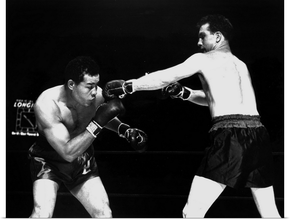 American boxer Joe Louis (l) fighting with Billy Conn 1946