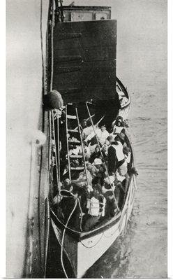 How the Titanic Survivors Were Picked Up by the Carpathia