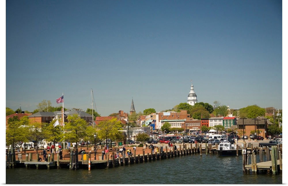 Annapolis city docks, viewed from mouth of Severn River, historic State Capitol Building in distance (also known as State ...