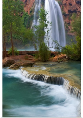 Arizona, Havasu Creek and Havasu Falls flow peacefully through this Grand Canyon oasis