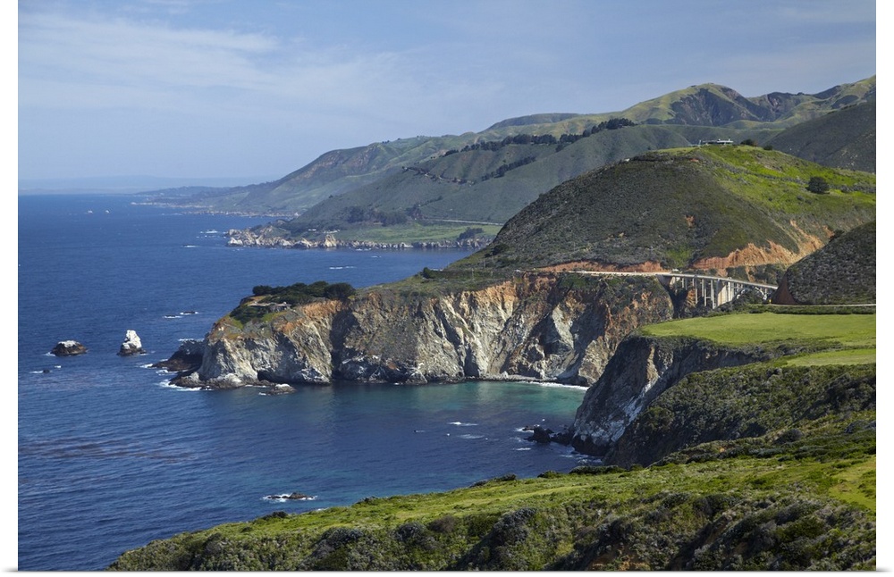 USA, California Central Coast, Big Sur, Pacific Coast Highway, viewed from Hurricane Point.