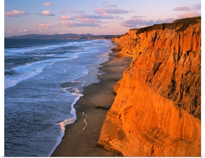 California, Cliffs at Pescadero State Beach
