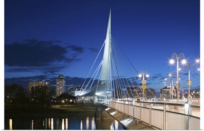 Canada, Manitoba, Winnipeg, Esplanade Riel Pedestrian Bridge