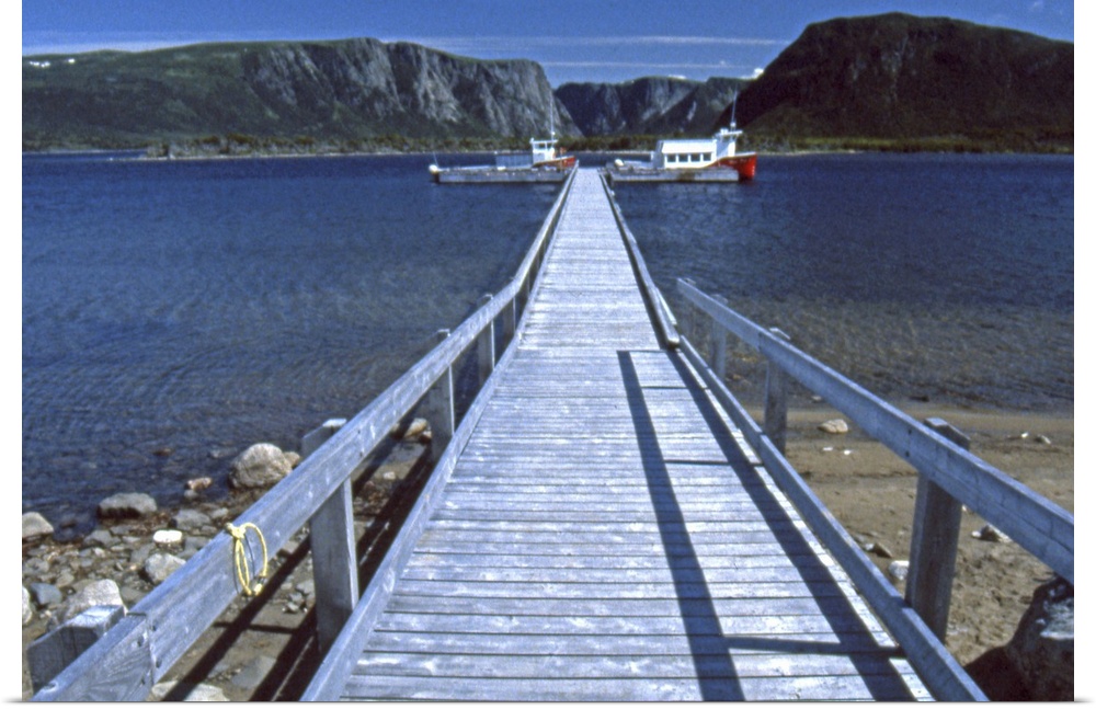 North America, Canada, Newfoundland, Northern Peninsula, Gros Morne National Park, entry to Park via Western Brook Pond